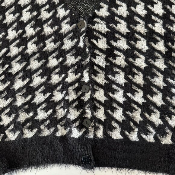 Forever 21 Clueless Cozy Eyelash Knit Crop Sweater Houndstooth Button Cardigan L - Picture 5 of 10